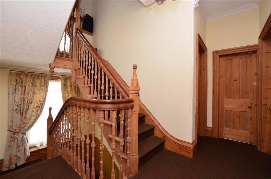 Ocean View Double With Ensuite, With Access To Private Garden And Bike Store Guest house